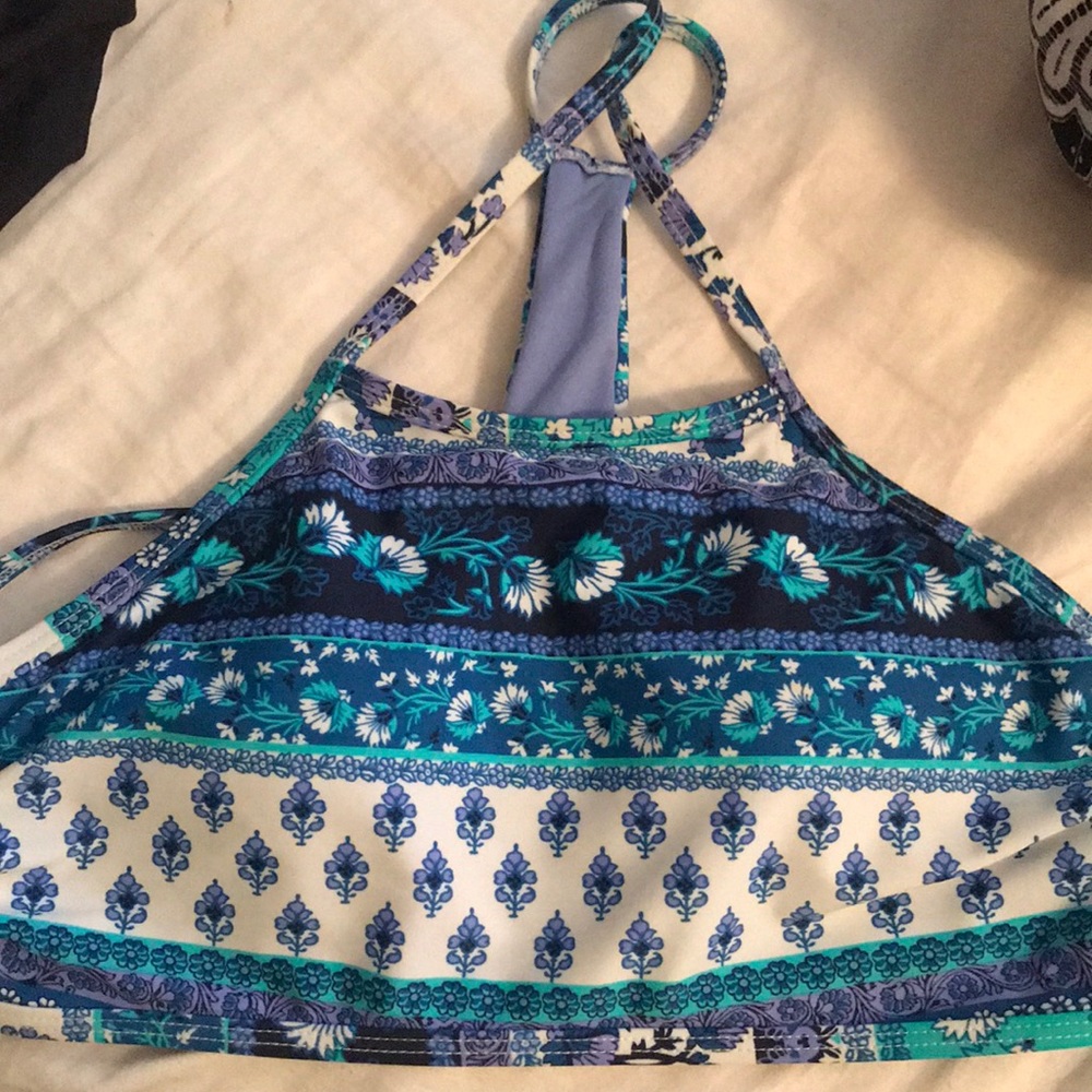 Bathing suit